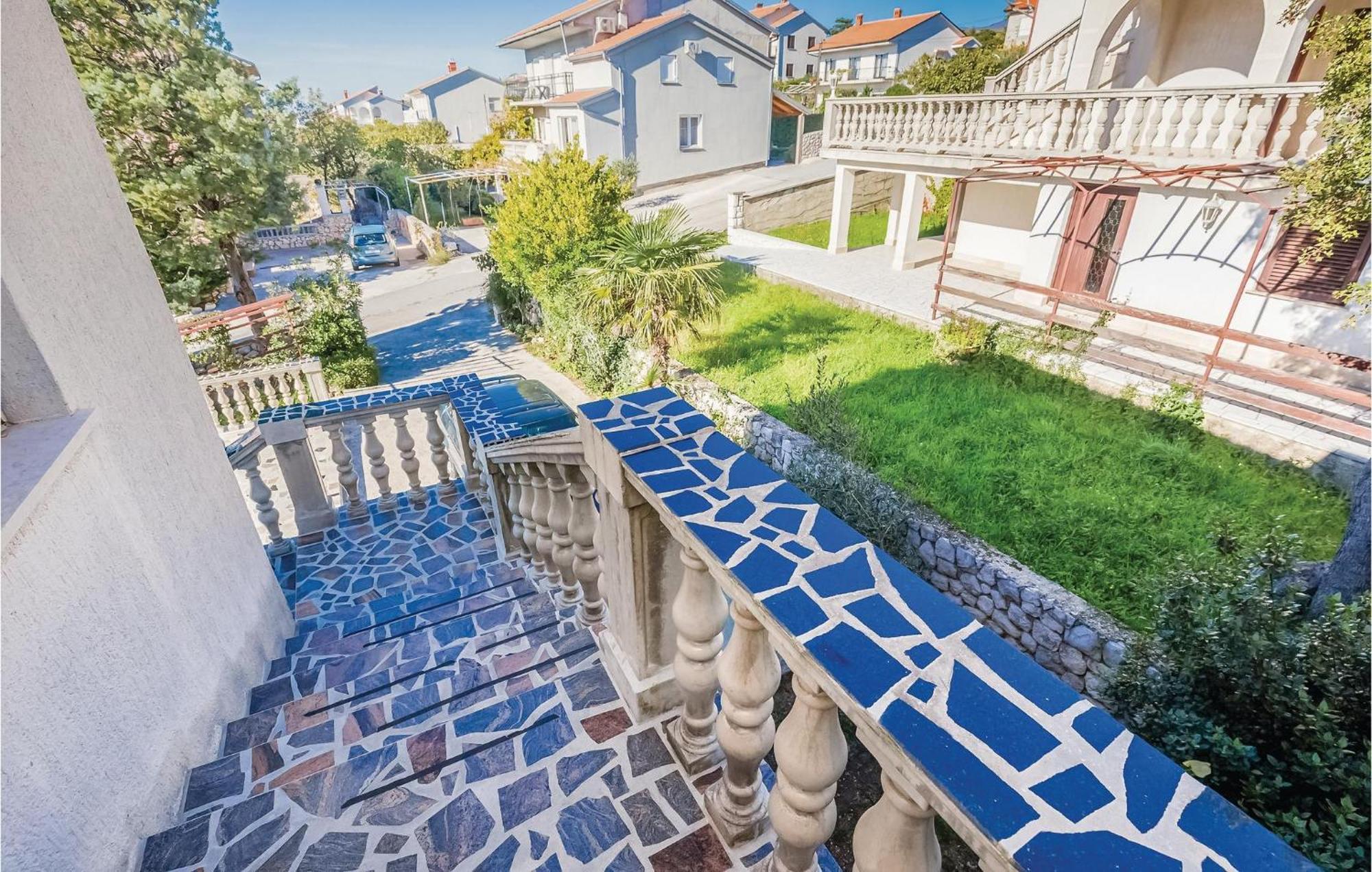 Stunning Apartment In Novi Vinodolski With Wifi Exterior photo
