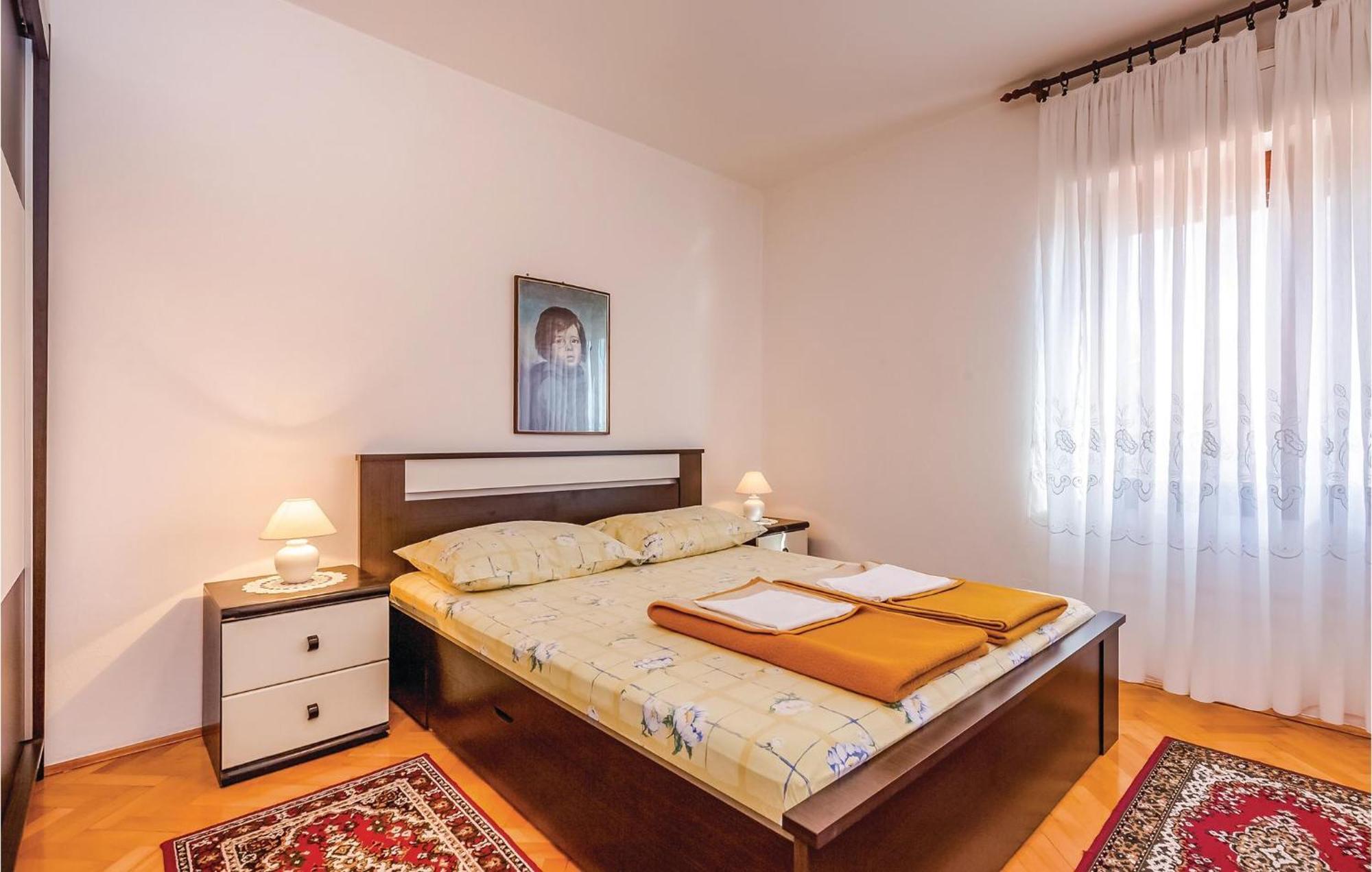 Stunning Apartment In Novi Vinodolski With Wifi Exterior photo